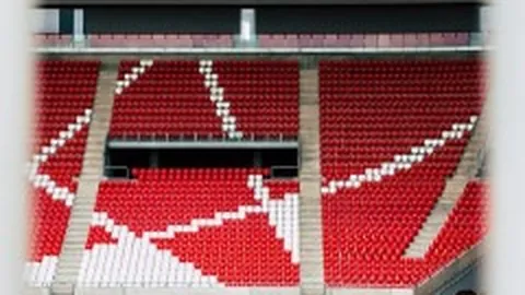 巴薩一線隊新陣容全揭秘：19人名單確定，10號球衣28年首度成真空！